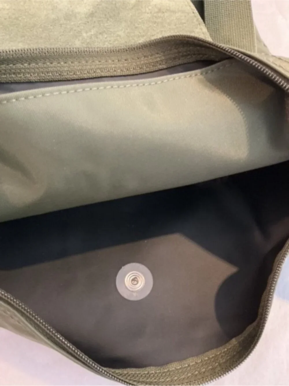 Longchamp Le Pilage Backpack, Size M, forest green